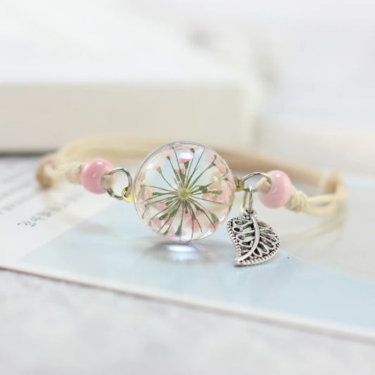 Bracelet with dried flowers